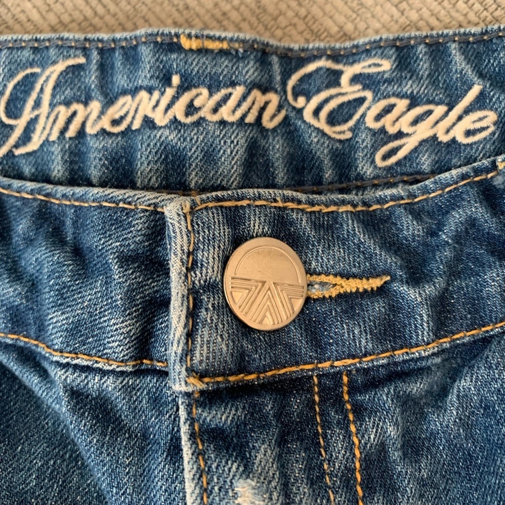 American Eagle Jean shorts denim  zip front size 6